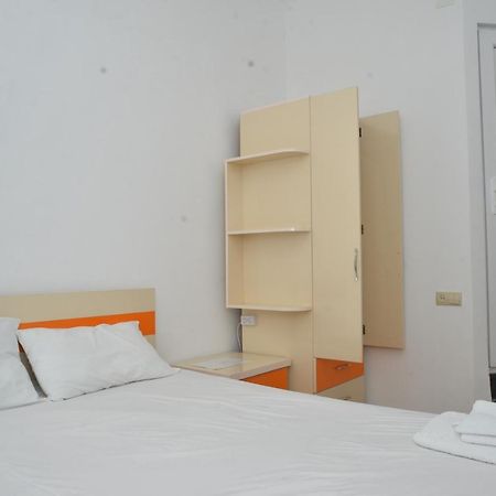 Orange Home Hotel Μπατούμι Εξωτερικό φωτογραφία