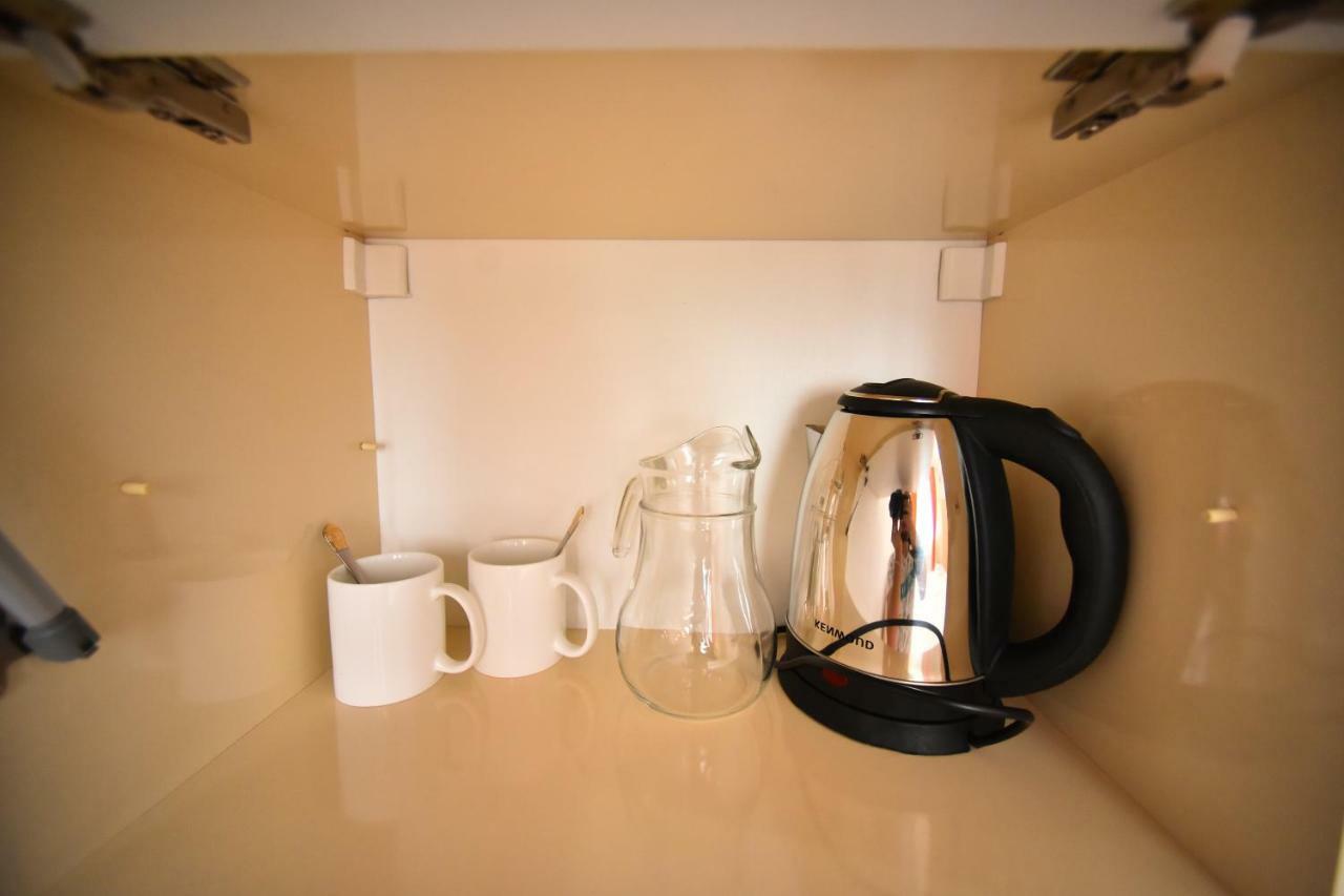 Orange Home Hotel Μπατούμι Εξωτερικό φωτογραφία