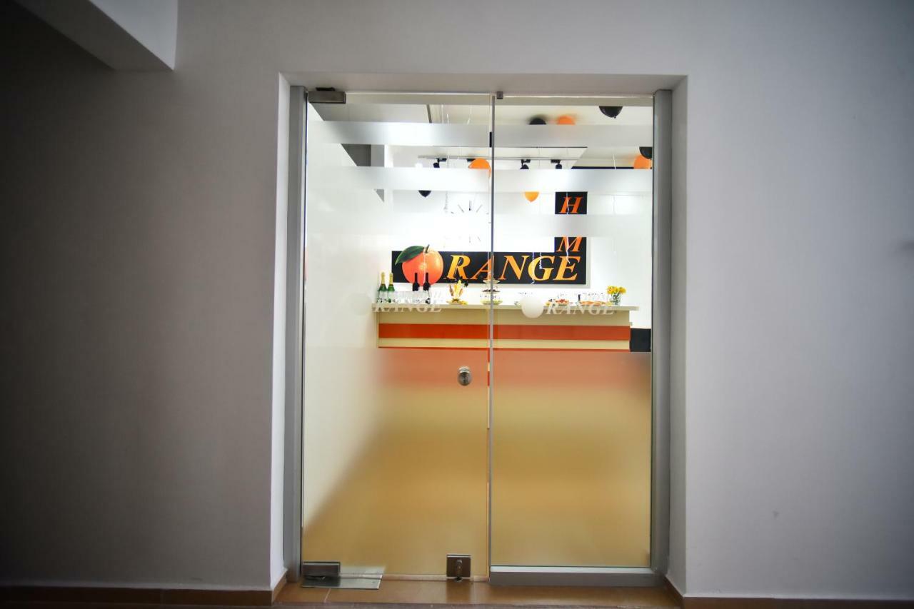 Orange Home Hotel Μπατούμι Εξωτερικό φωτογραφία