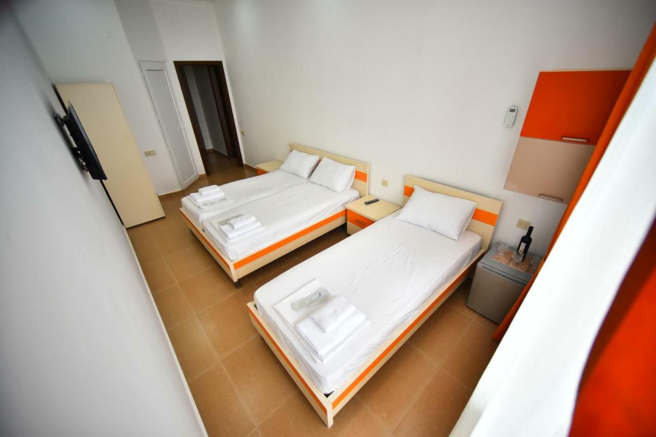 Orange Home Hotel Μπατούμι Εξωτερικό φωτογραφία