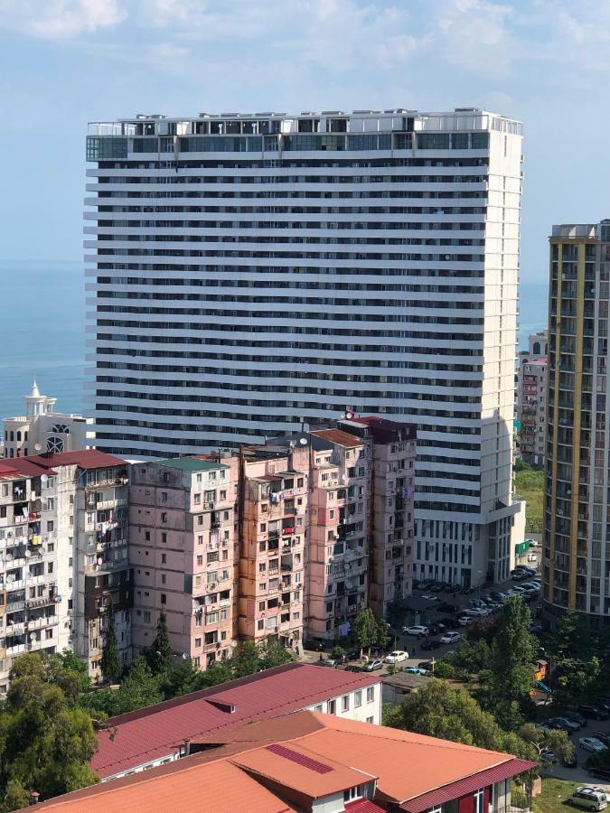 Orange Home Hotel Μπατούμι Εξωτερικό φωτογραφία