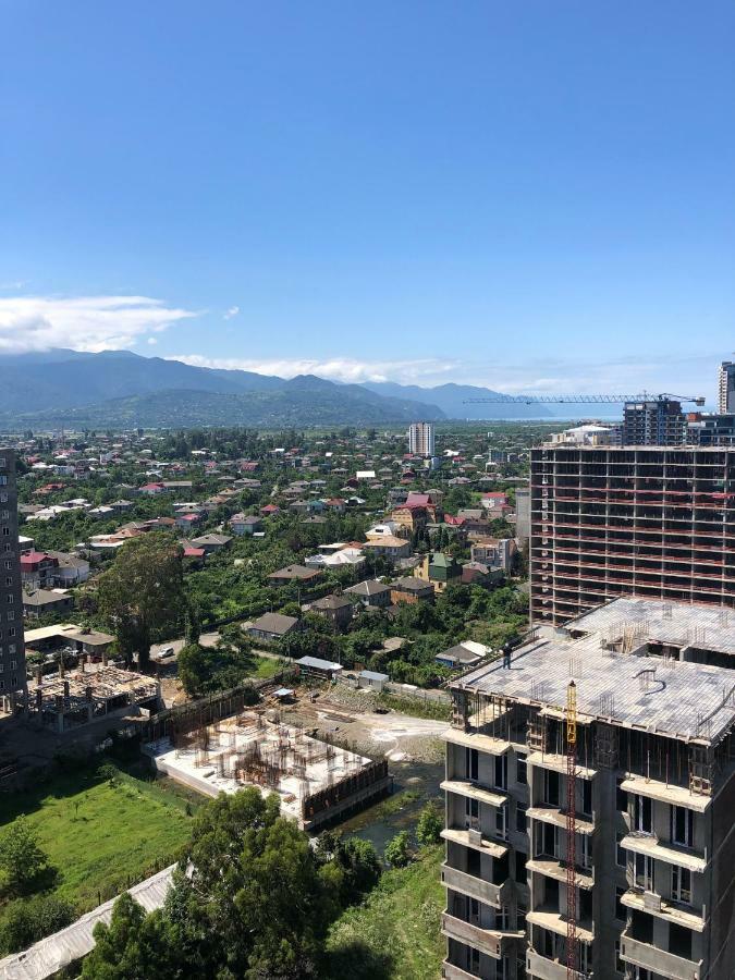 Orange Home Hotel Μπατούμι Εξωτερικό φωτογραφία